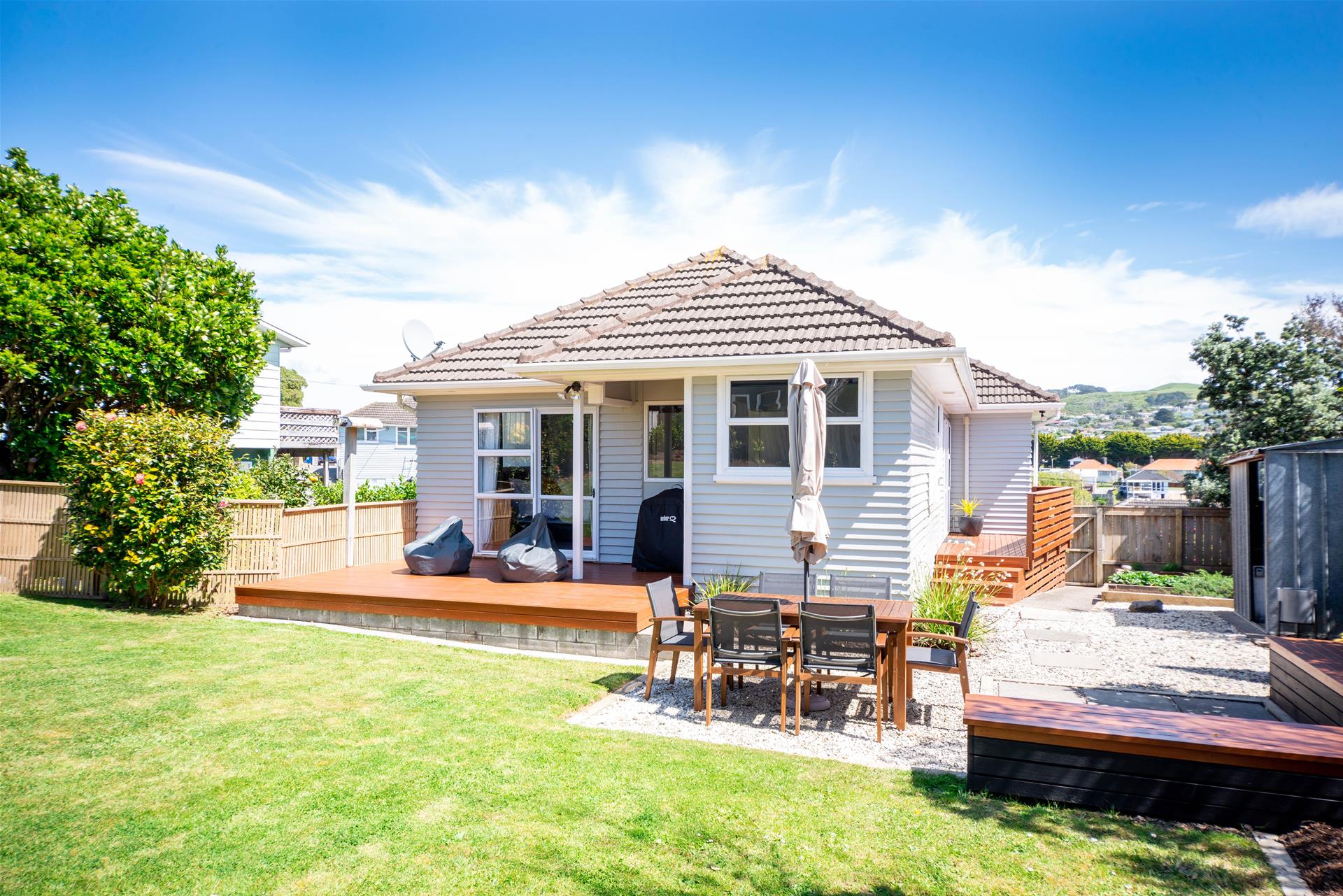 7 Chaffey Crescent